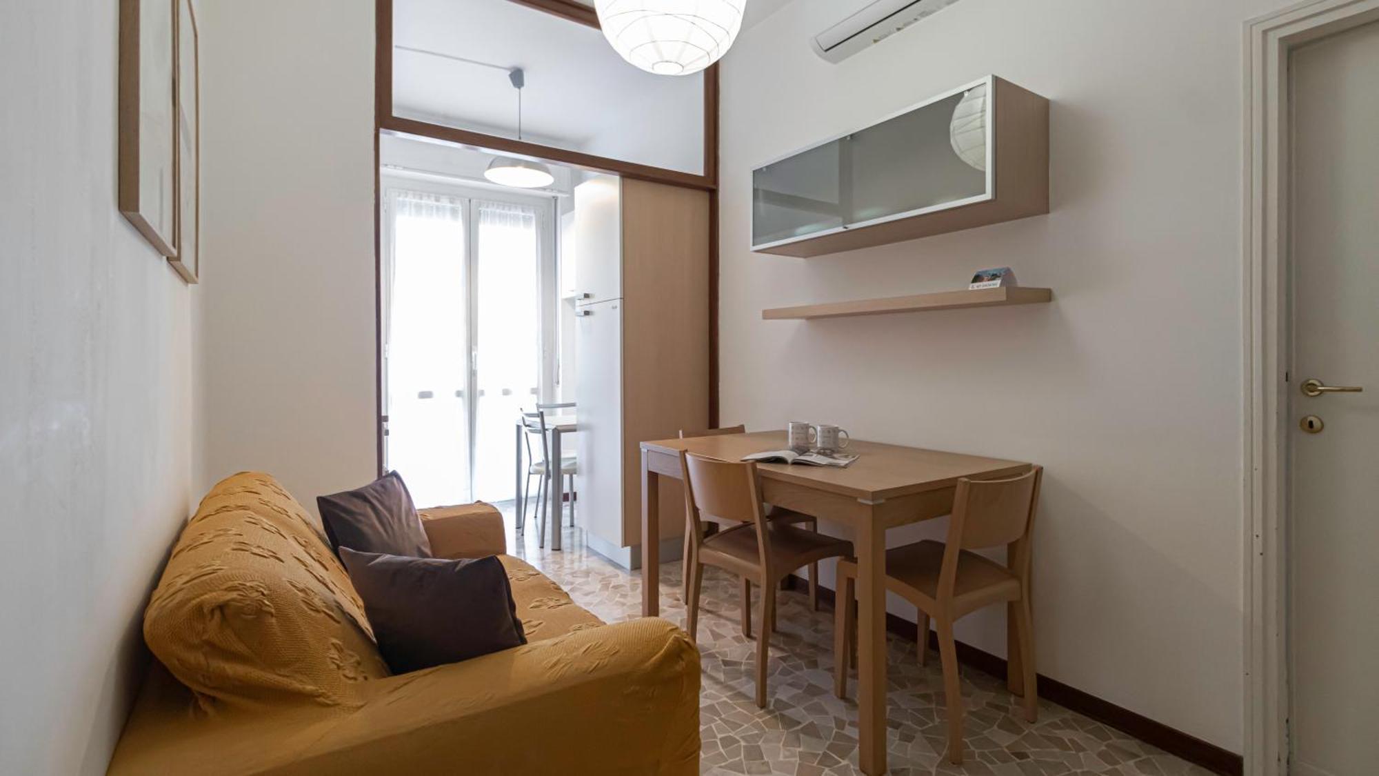 Italianway - Martinetti 21 B * Milan