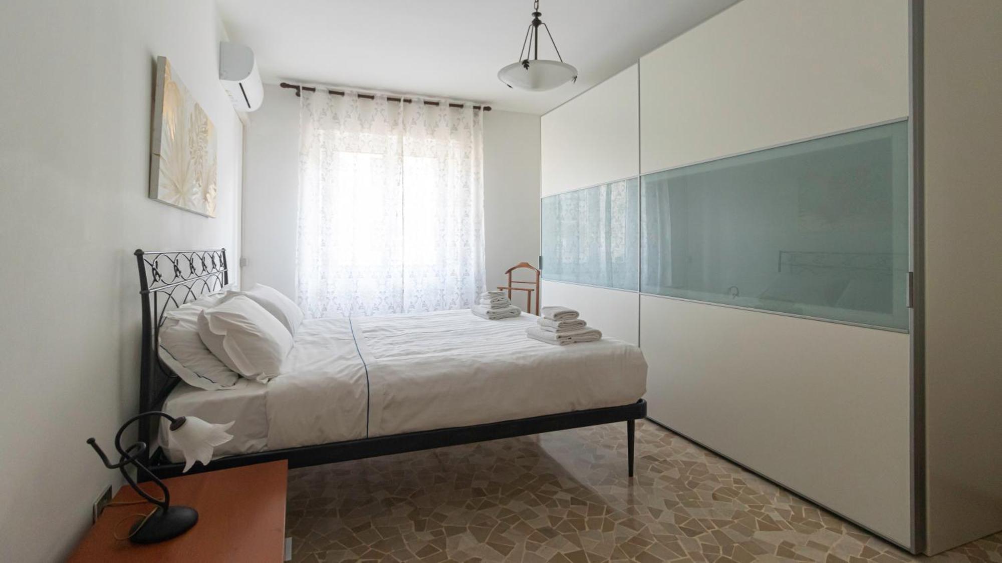Italianway - Martinetti 21 B * Milan
